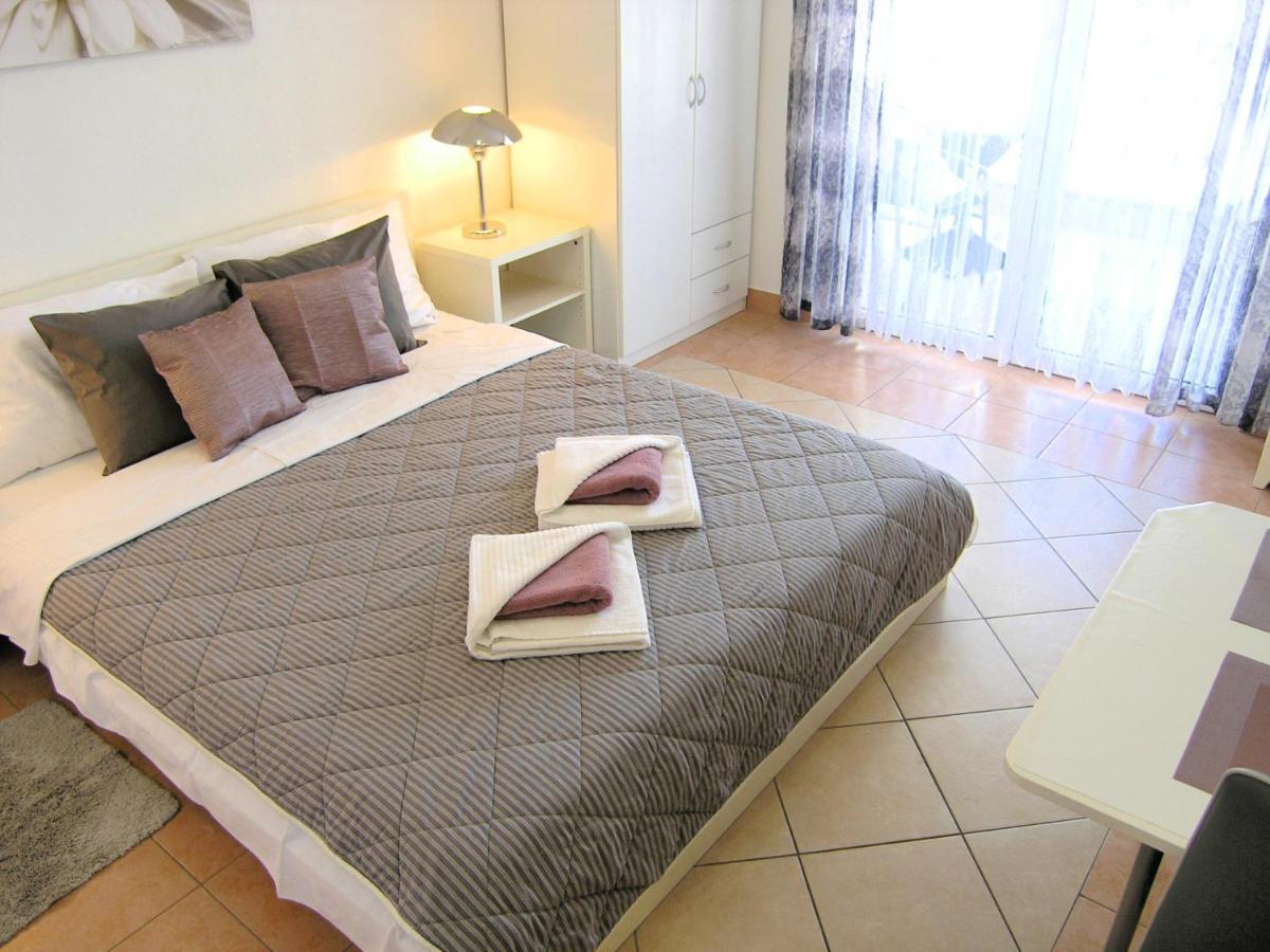 Apartmani Zganec Baška Esterno foto