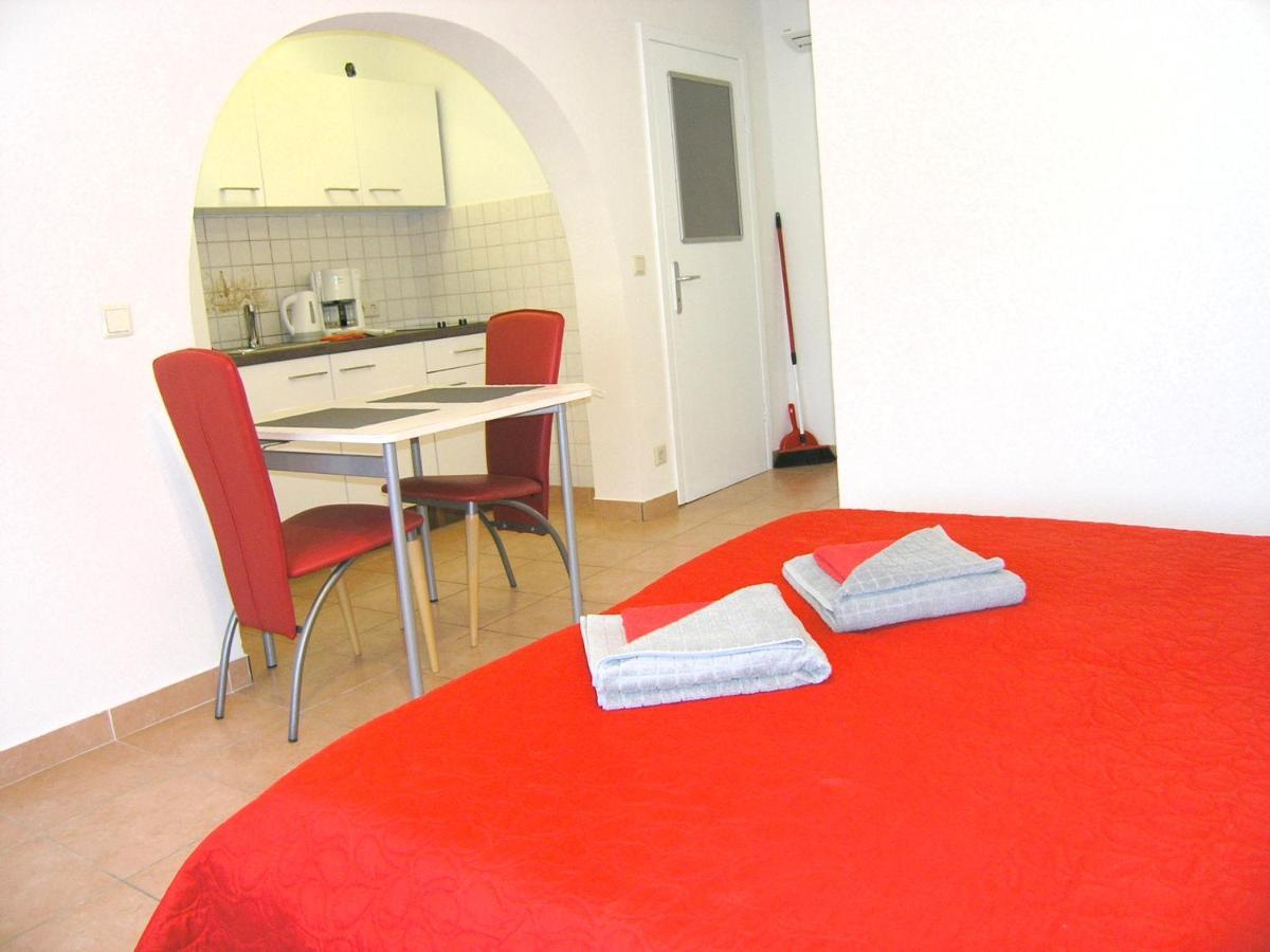 Apartmani Zganec Baška Esterno foto
