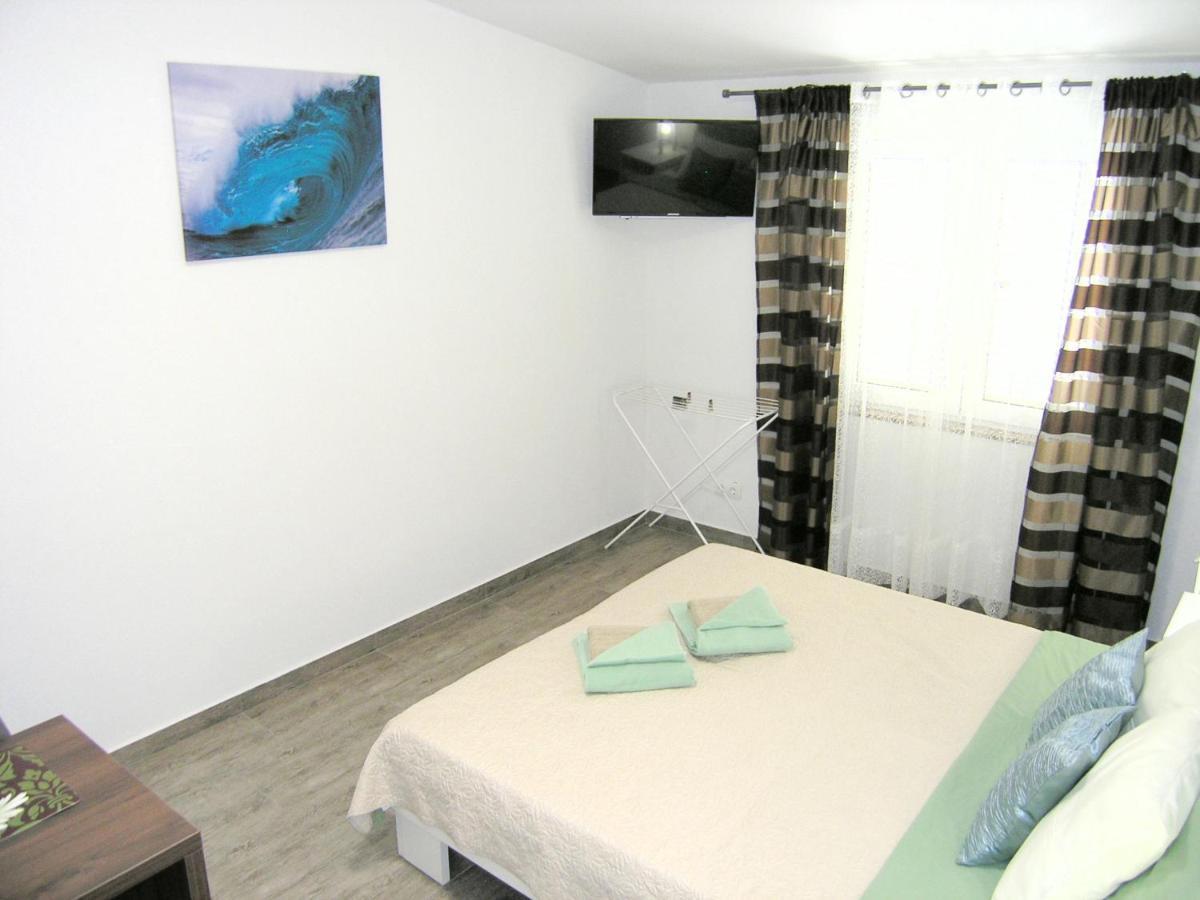 Apartmani Zganec Baška Esterno foto