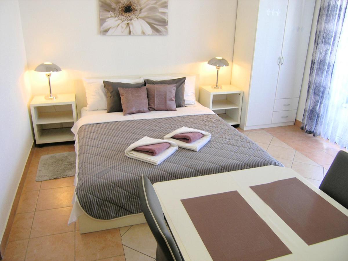 Apartmani Zganec Baška Esterno foto